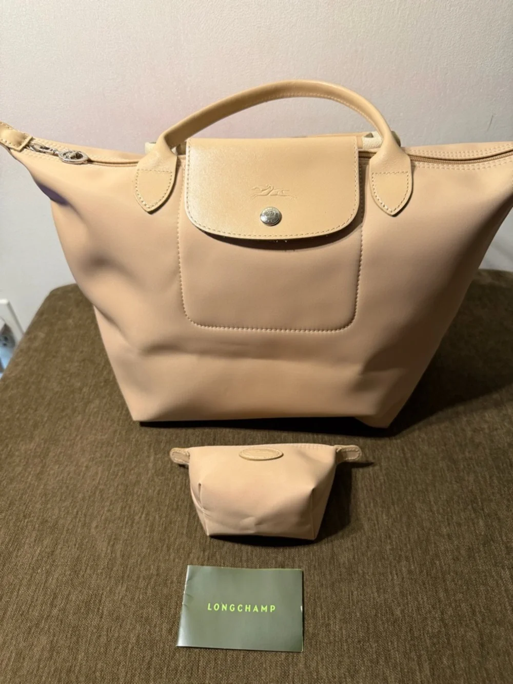 Longchamp Beige Leather Le Pliage Cuir Tote with Pouch - Picture 3 of 11